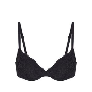 Skims Fits Everybody Onyx Lace T Shirt Bra
